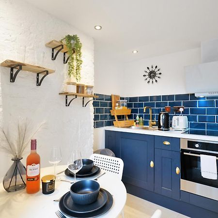 Cozy Split-Level Studio By Livestay Short Lets & Serviced Accommodation London Eksteriør billede